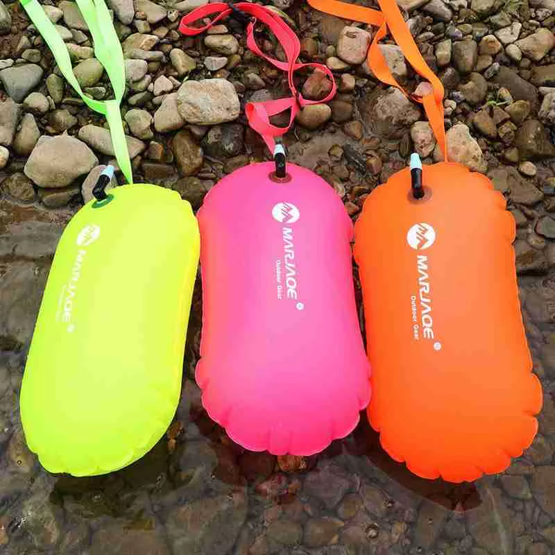 PVC High Visibility Open Water Swimming Inflatable Waterproof Bag Inflatable Air Float Swimming for Swimmers Buoy